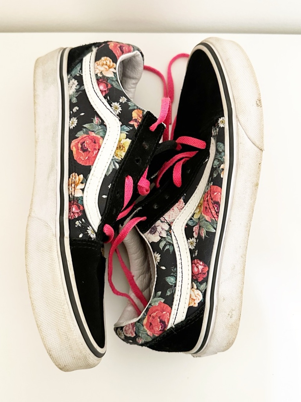 Vans Ward Low Top Canvas Sneakers Black Pink Floral Print Women’s Size 7 - Picture 6 of 8